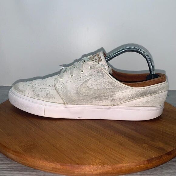 Nike SB Zoom Stefan Janoski Mens Size 8.5 White Ostrich Skate Shoes 616490 102 - Picture 1 of 13